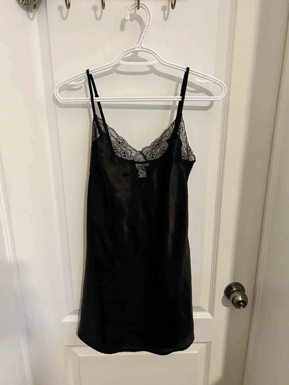 La SENZA Black Satin Lace-Trim Chemise - Picture 1 of 4